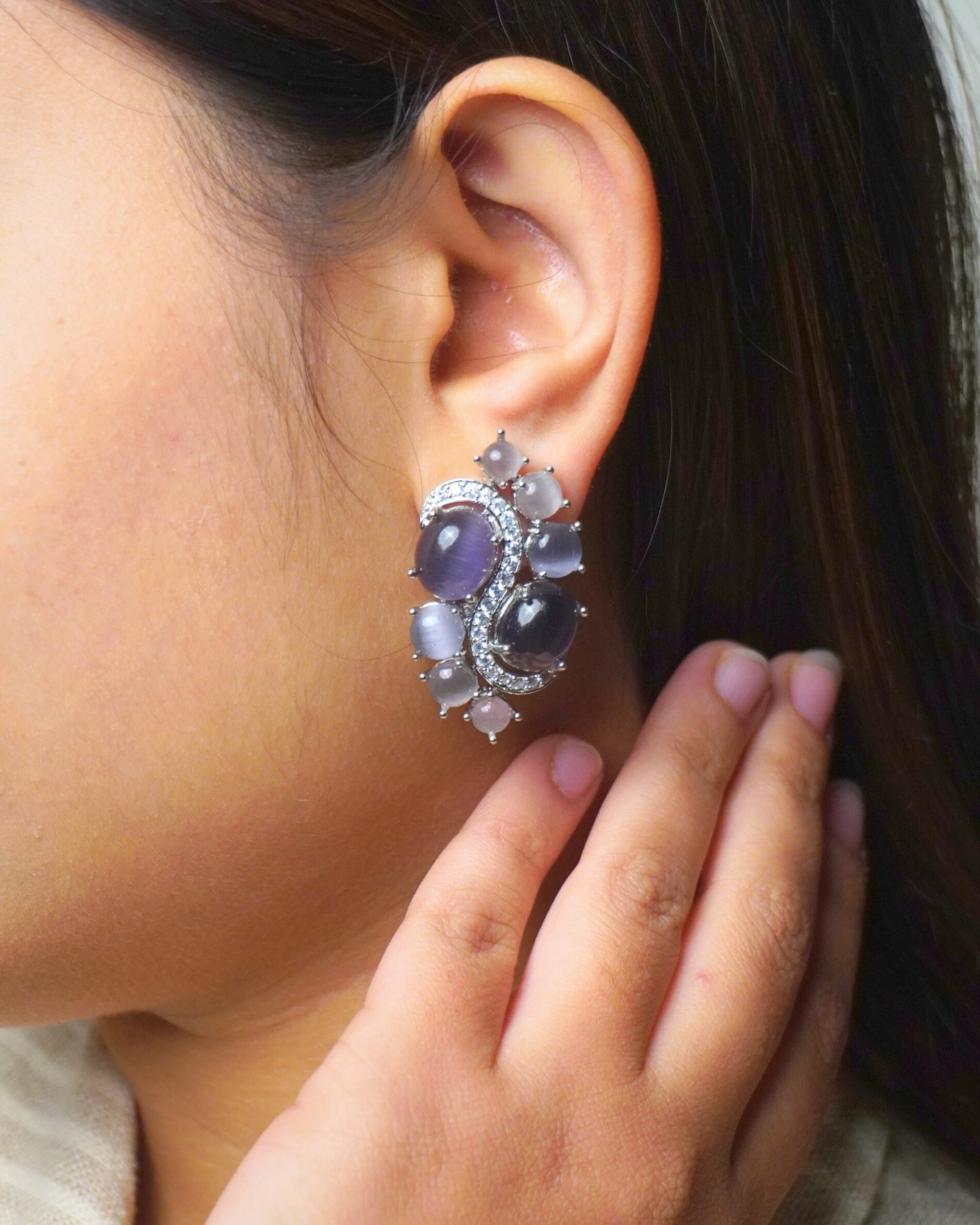 LILAC STONE SWIRL STUDS