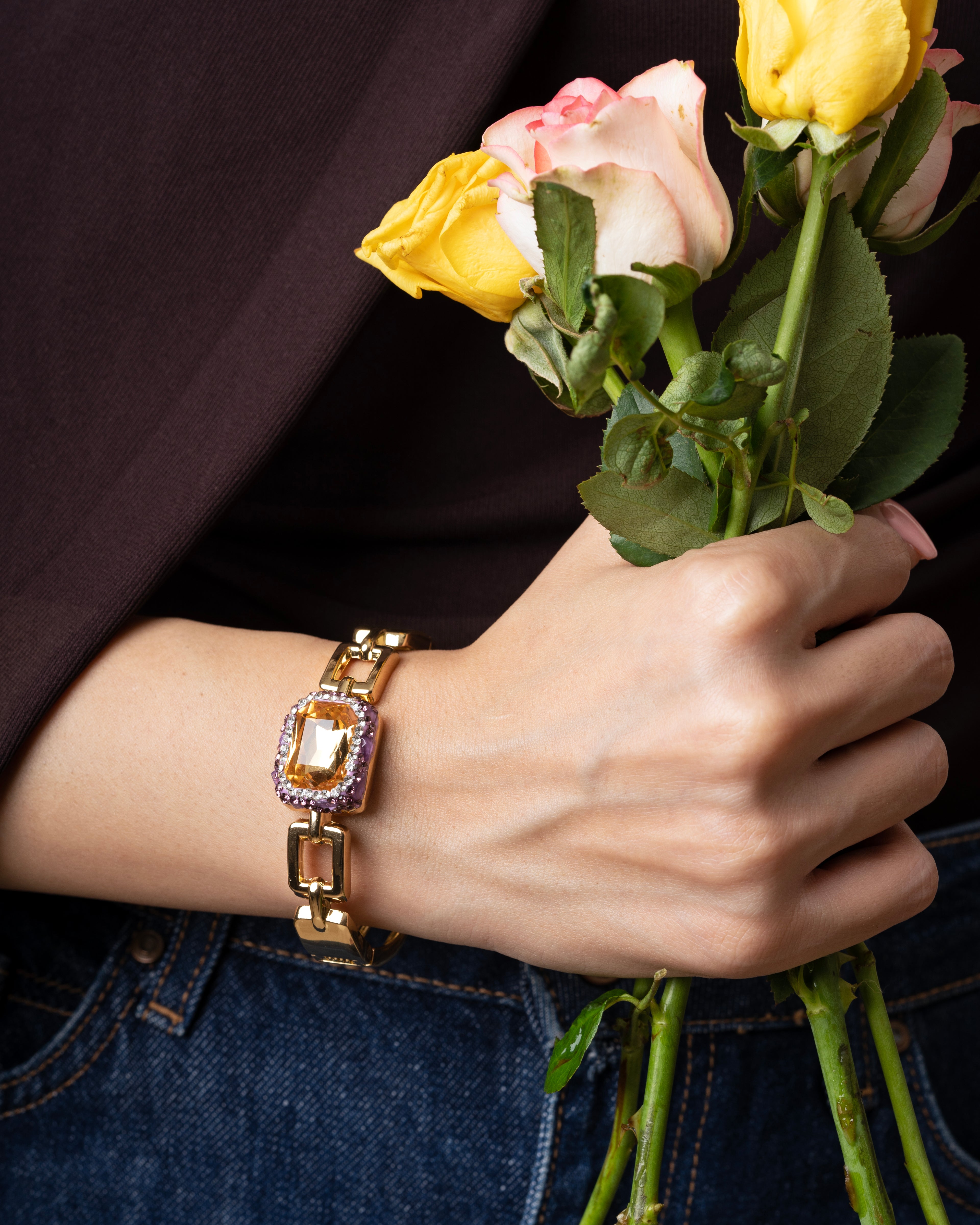 YELLOW STONE GOLD CHAINLINK BRACELET WITH PURPLE STONES
