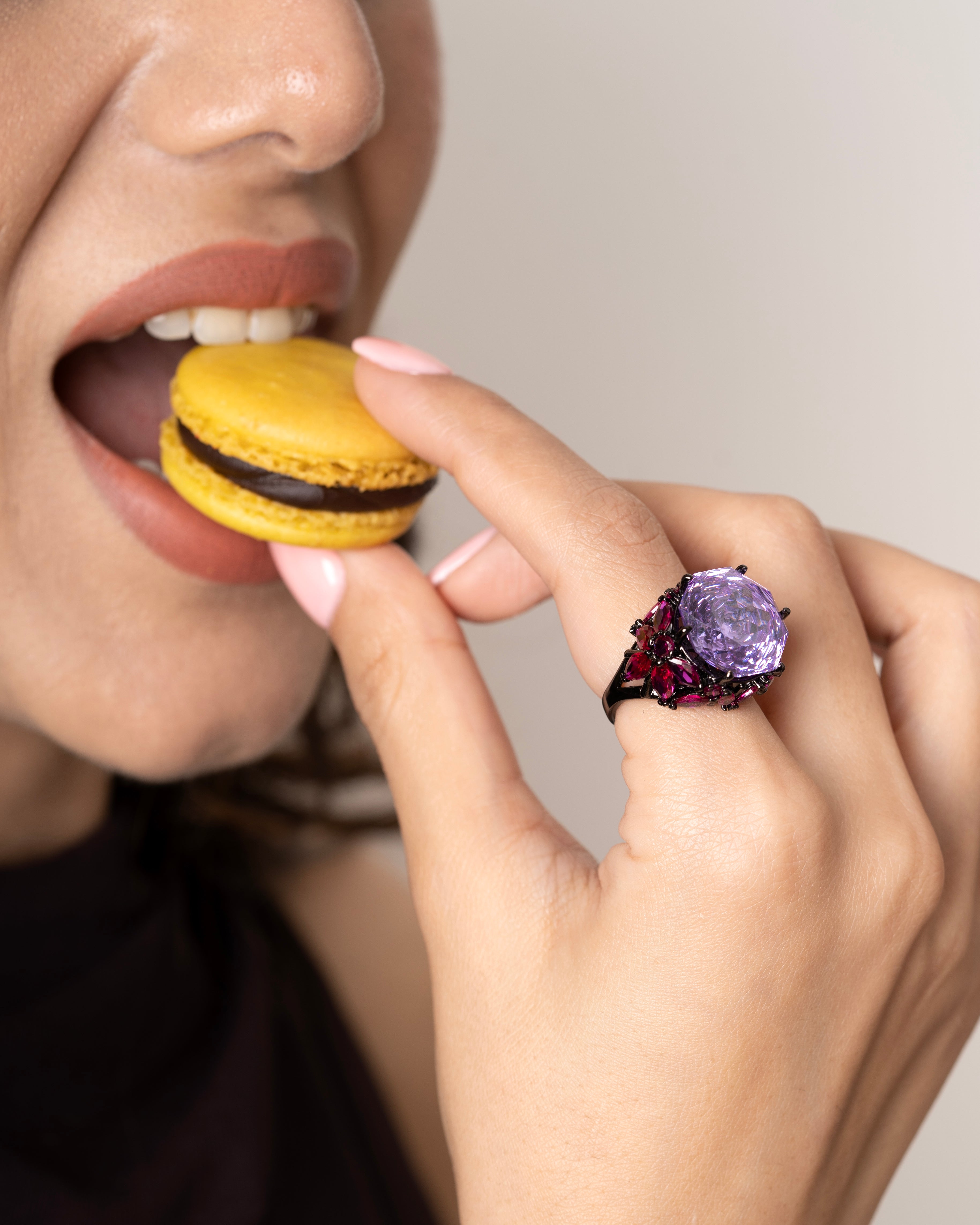 PURPLE ROSE SWAROVSKI & PINK STONES RING