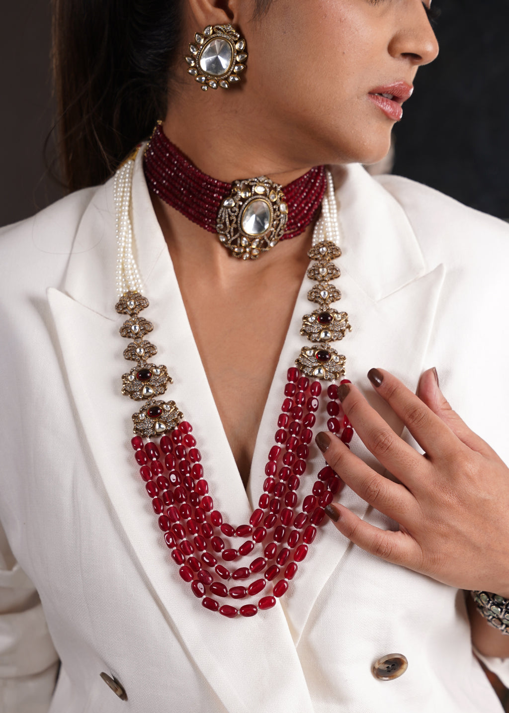 MAROON BEADS KUNDAN STONE CHOKER WITH STUDS