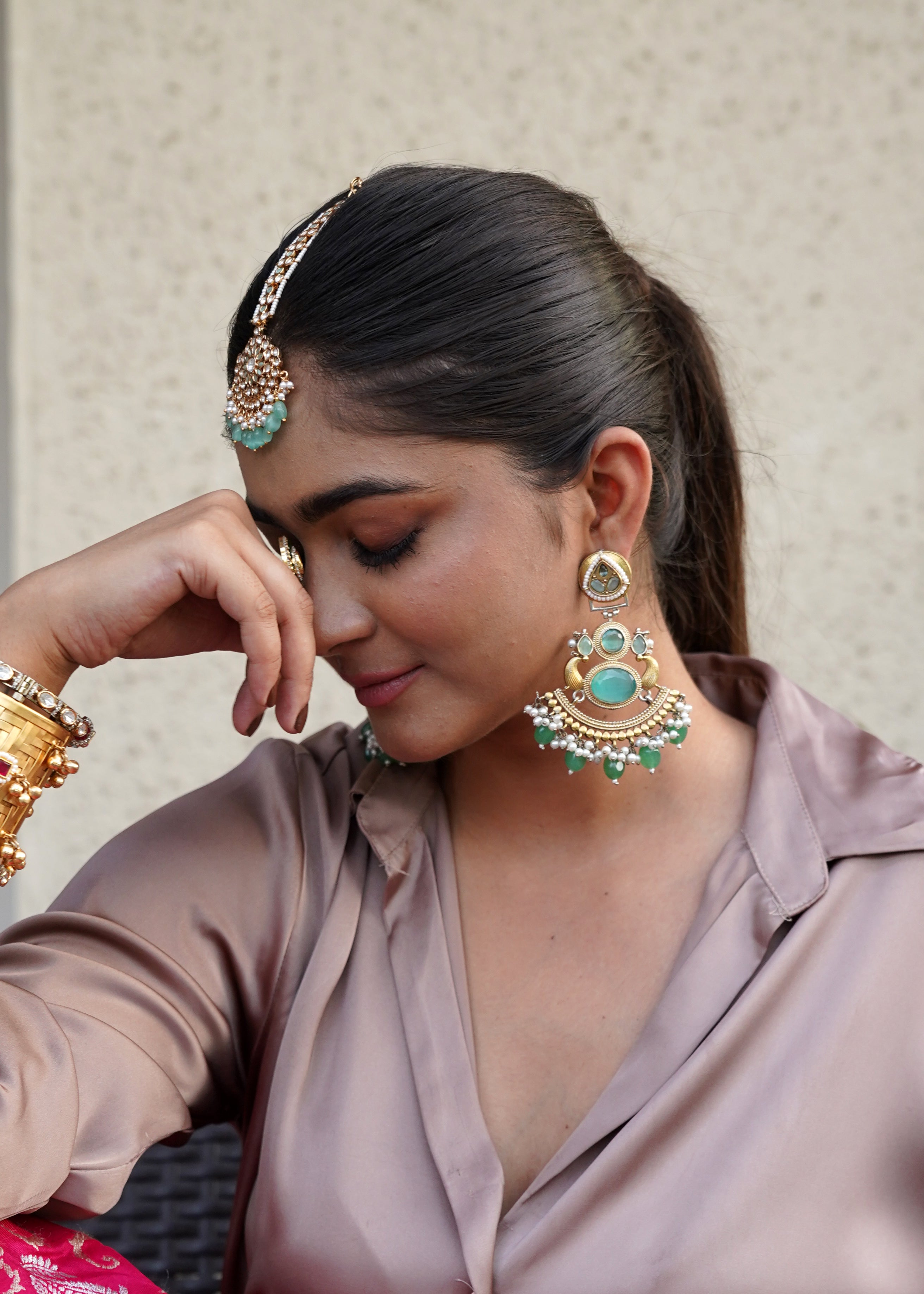 GREEN STONE CHANDELIER STYLE EARRINGS