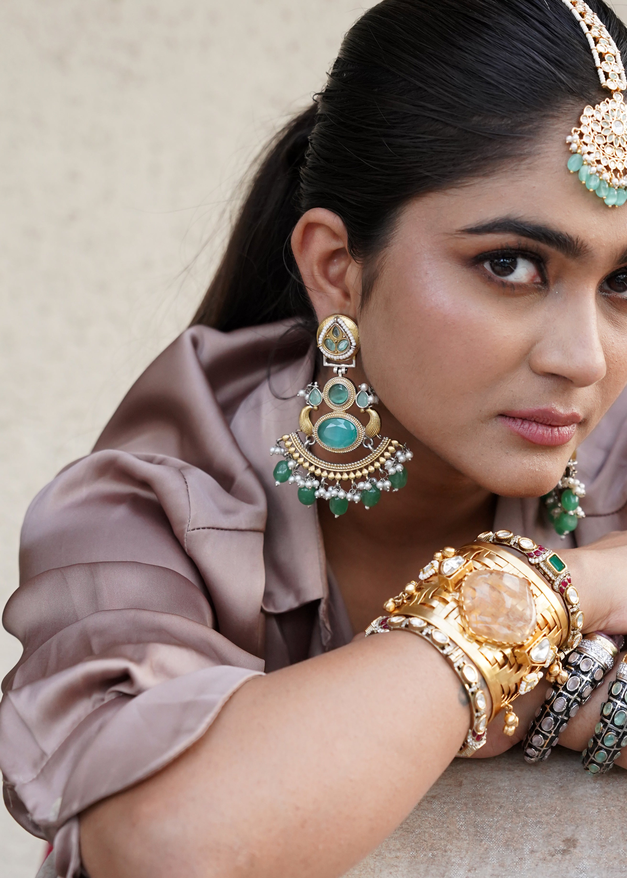 GREEN STONE CHANDELIER STYLE EARRINGS