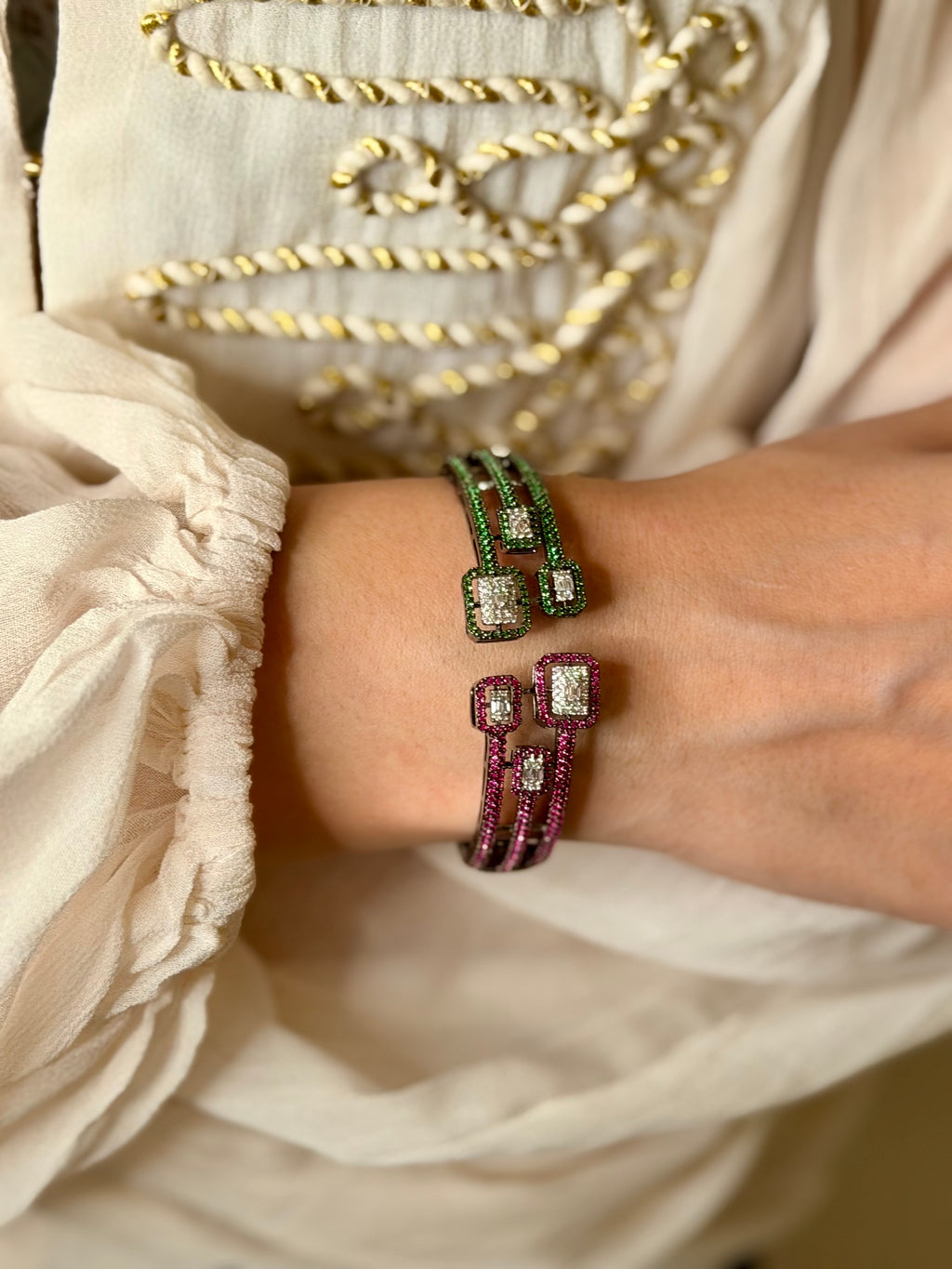 PINK & GREEN STONE BANGLE
